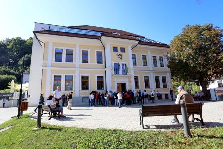 Hiša kranjske čebele